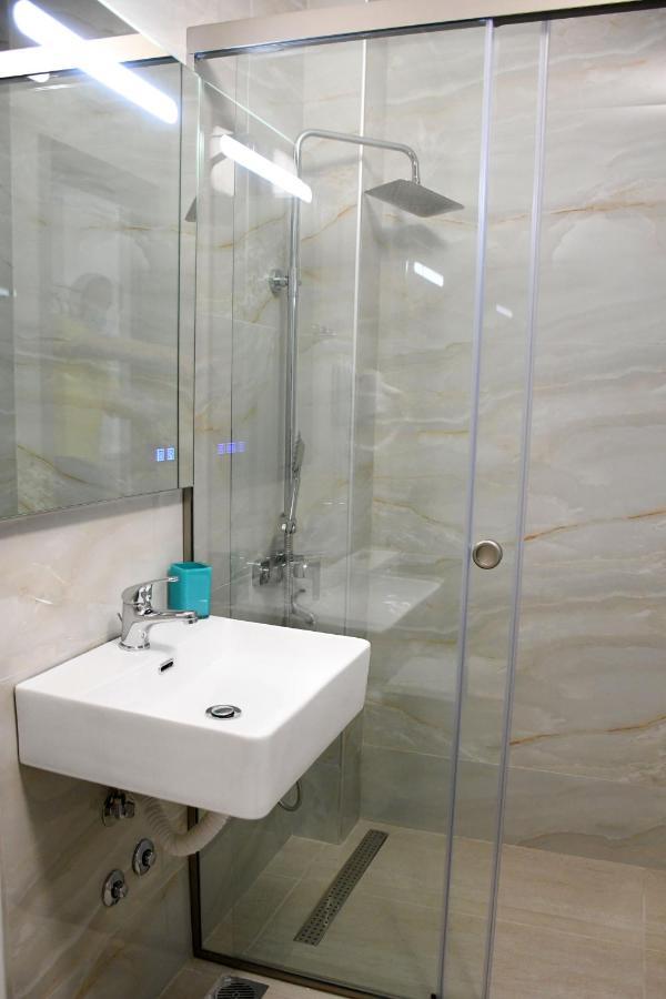 Theano Luxury Suites Nikiti Exterior photo